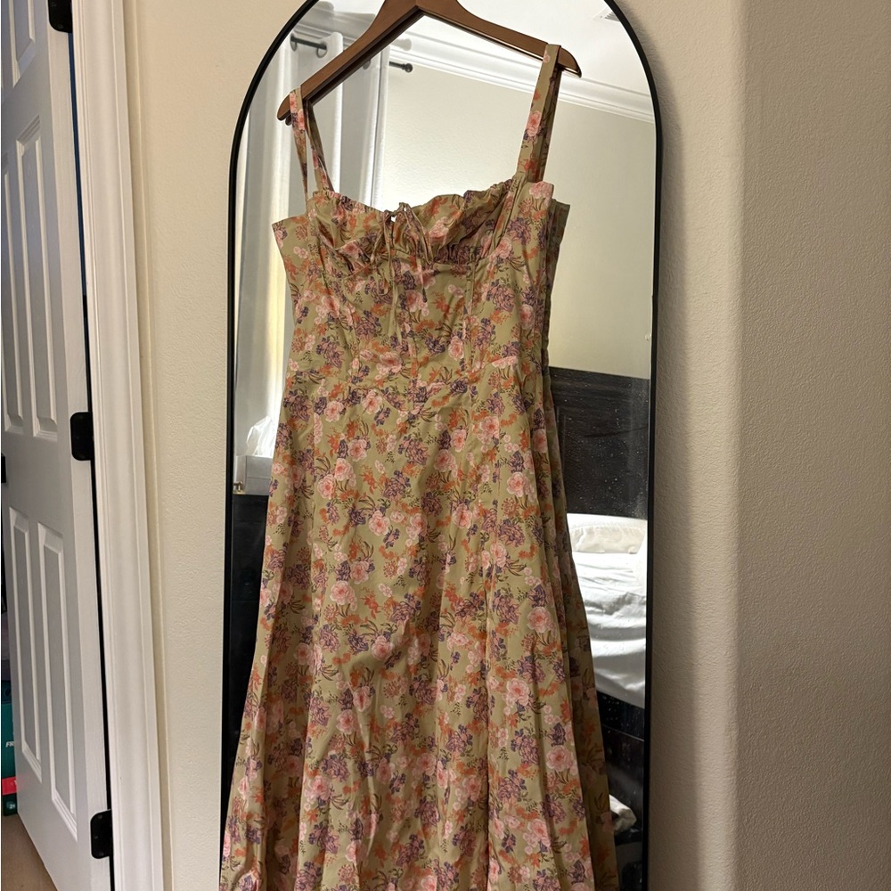 House of CB Carmen Peony Print Bustier Sundress 👗✨🌸